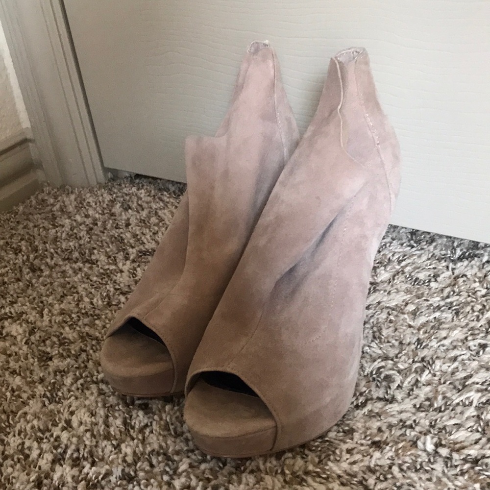 Steve Madden Heeled Booties